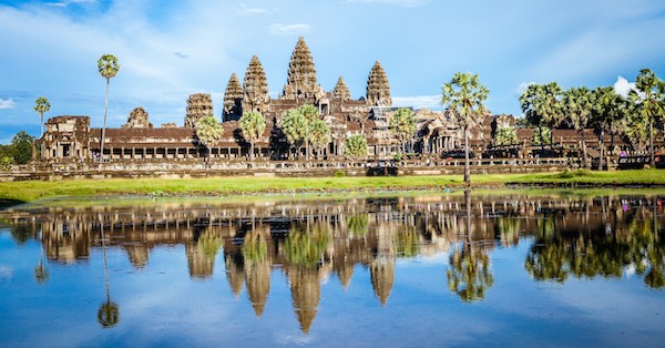 (c) Cambodiahotels.com